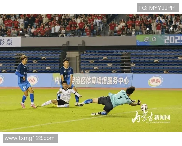 2024足球明星邀请赛激情开启球迷盛宴尽在绿茵场上 2024足球明星邀请赛激情开启球迷盛宴尽在绿茵场上