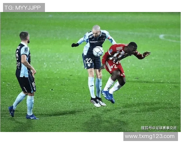 勒阿弗尔足球队奋勇争先努力拼搏书写辉煌新篇章