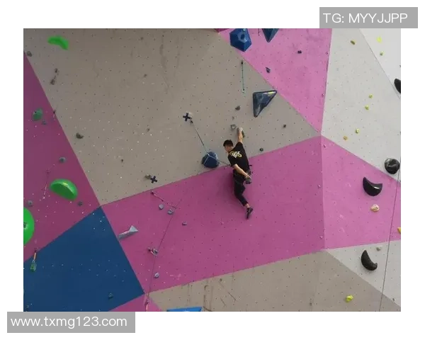 深入分析上海攀岩队包夹战术的优势与应用技巧